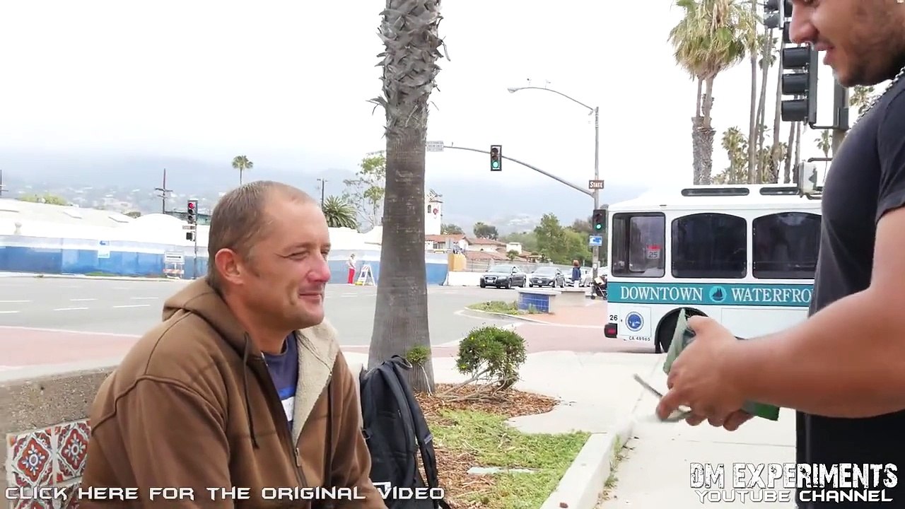 BACKSTAGE/EXTRAS: The Generosity Experiment