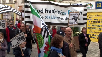 2015 Manifestation Carhaix 24 Octobre  * Un statut pour nos langues et notre culture