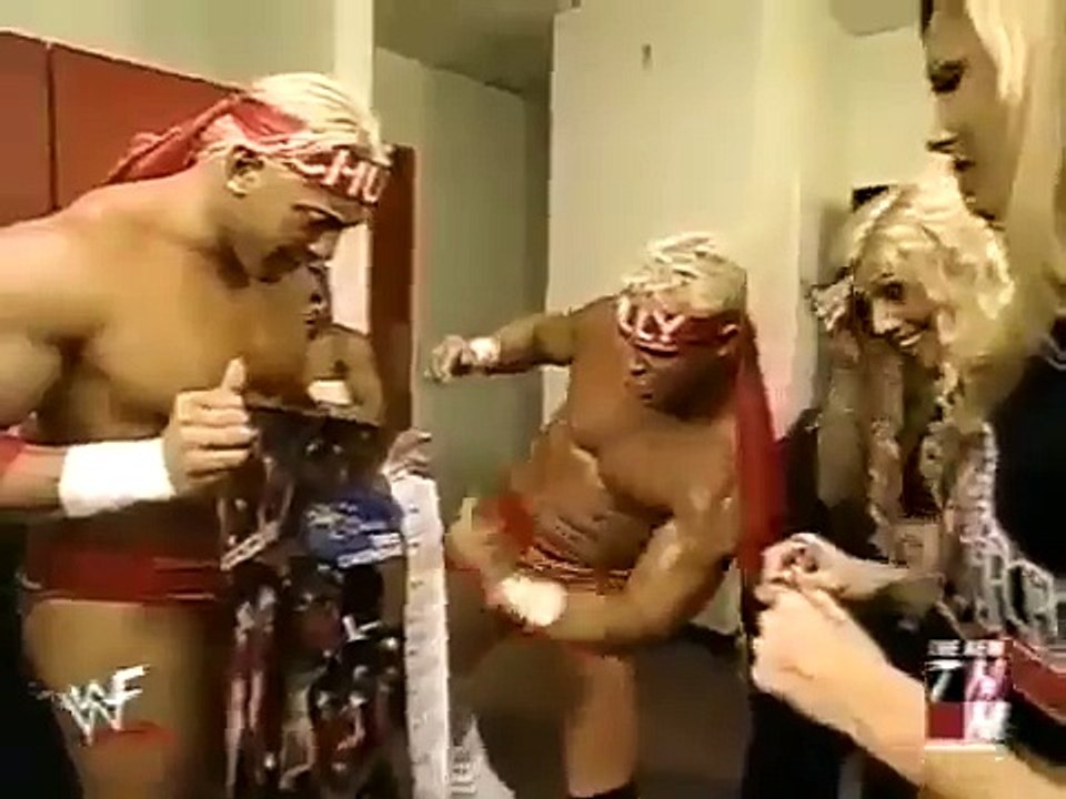Torrie Wilson, Stacy Keibler, Billy & Chuck