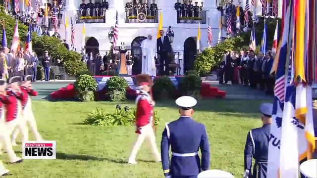 Pope Francis calls for action on climate change, meets Obama