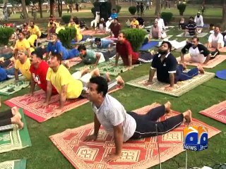 Lahore citizens turn to yoga