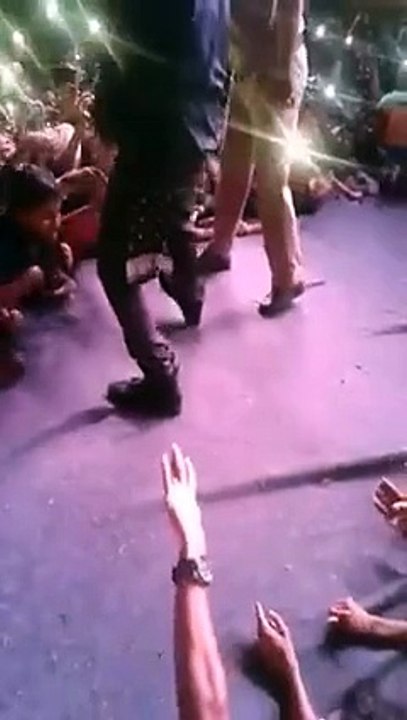 Aa dekkho fans ne kina Roula pya hoya Bohemia sir di awaz ghatt. Janta ne Khapp zyada Dehradun live