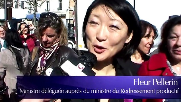 une « selfie » de Fleur Pellerin pour soutenir la liste PS à Vincennes pour les Municipales