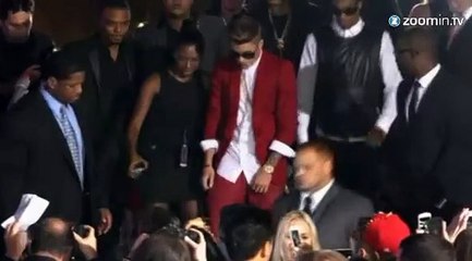 Tahan Lew a tapé dans l'oeil de Justin Bieber