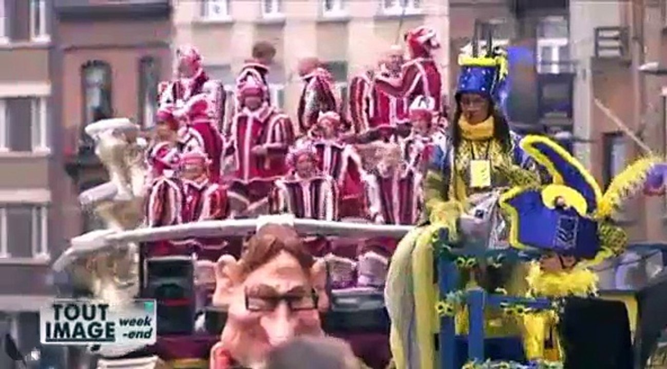 Un cortège scharnavalesque!