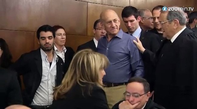 Ehud Olmert reconnu coupable de corruption