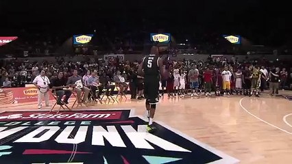 La meilleure célébration de l'année en basket, façon bowling