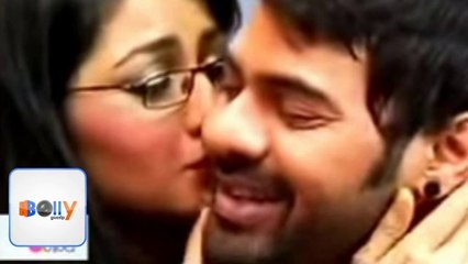 Kumkum Bhagya Abhi Begs Pragya To Kiss Him 22nd September 2015