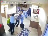Clan Members Attack to Cops In Hospital