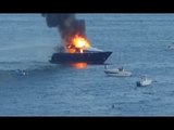 Napoli - In fiamme lo yacht di Aurelio De Laurentiis (20.09.15)