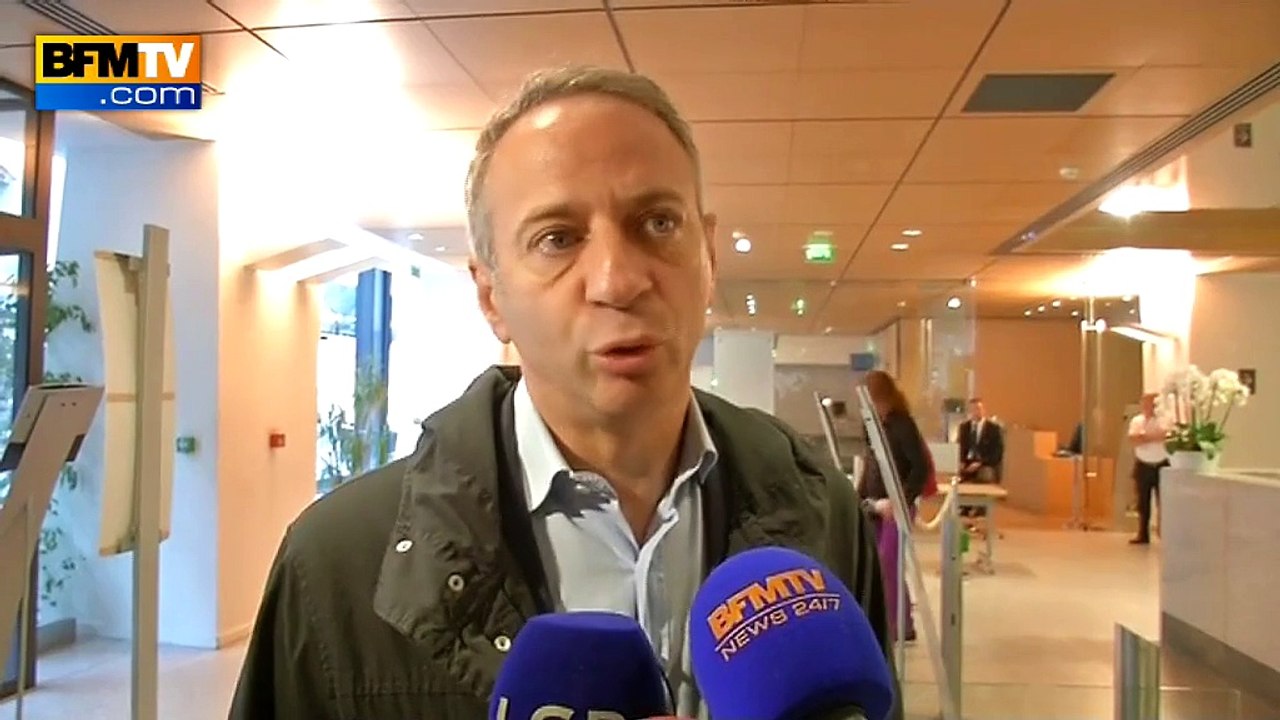 "Emmanuel Macron est un problème", assure Laurent Baumel