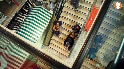Caméra cachée : voleriez-vous le portefeuille d'un aveugle ?