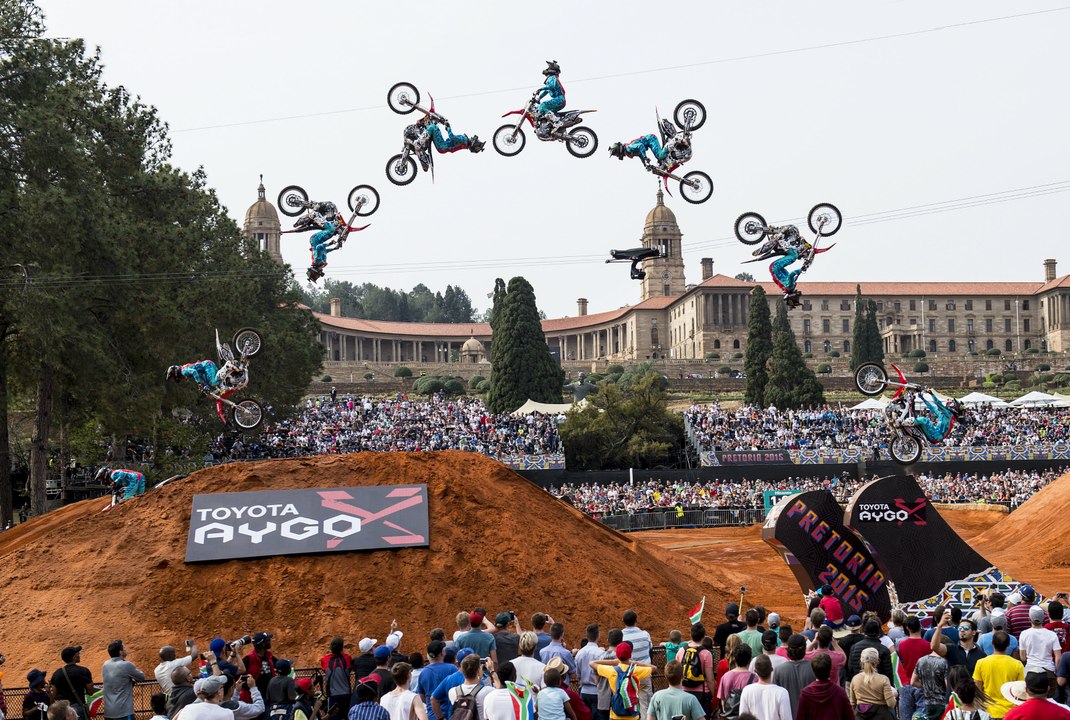 Gnarliest Tricks from Red Bull X Fighters Pretoria