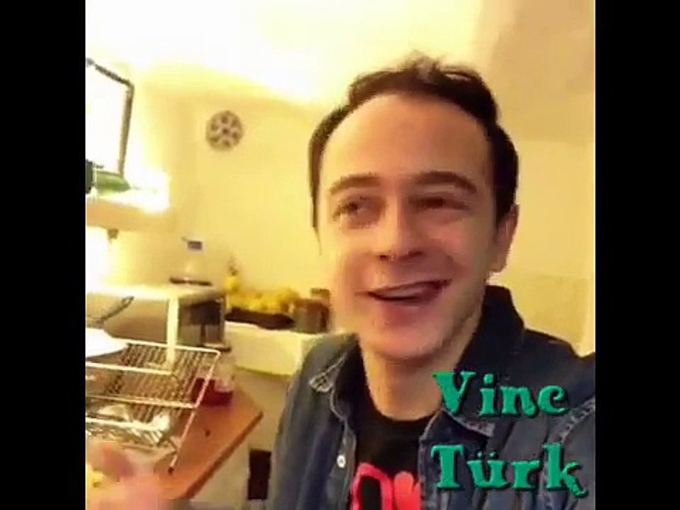 En çok izlenen komik Türk vineları Mart 2015 ★ SERİ 4 ★ En komik 105 Vine Kolajı