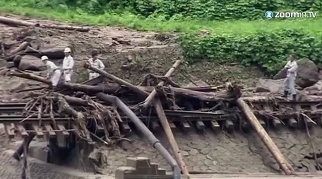 Japon: le typhon Neoguri fait deux morts