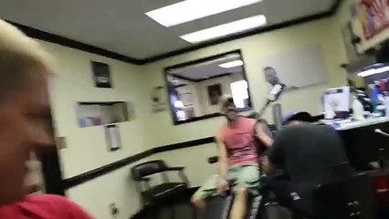 Un tatouage vu de très très près, ça donne ça !