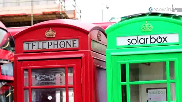 Londres: les cabines téléphoniques passent au vert
