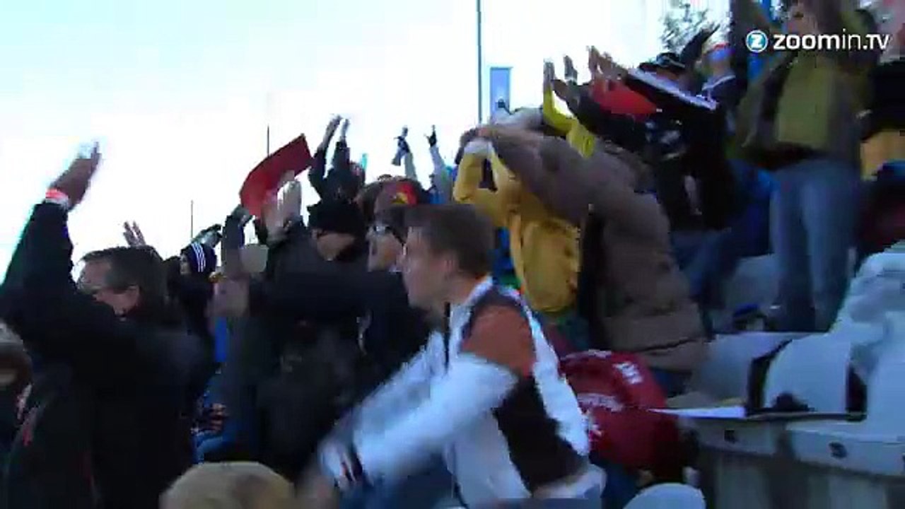 Red Bull fait voler ses avions dans le ciel autrichien