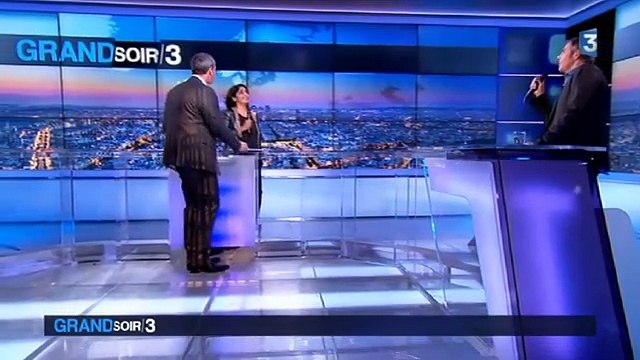 Grand Soir 3 : Patricia Loison pousse la chansonnette avec Julien Clerc