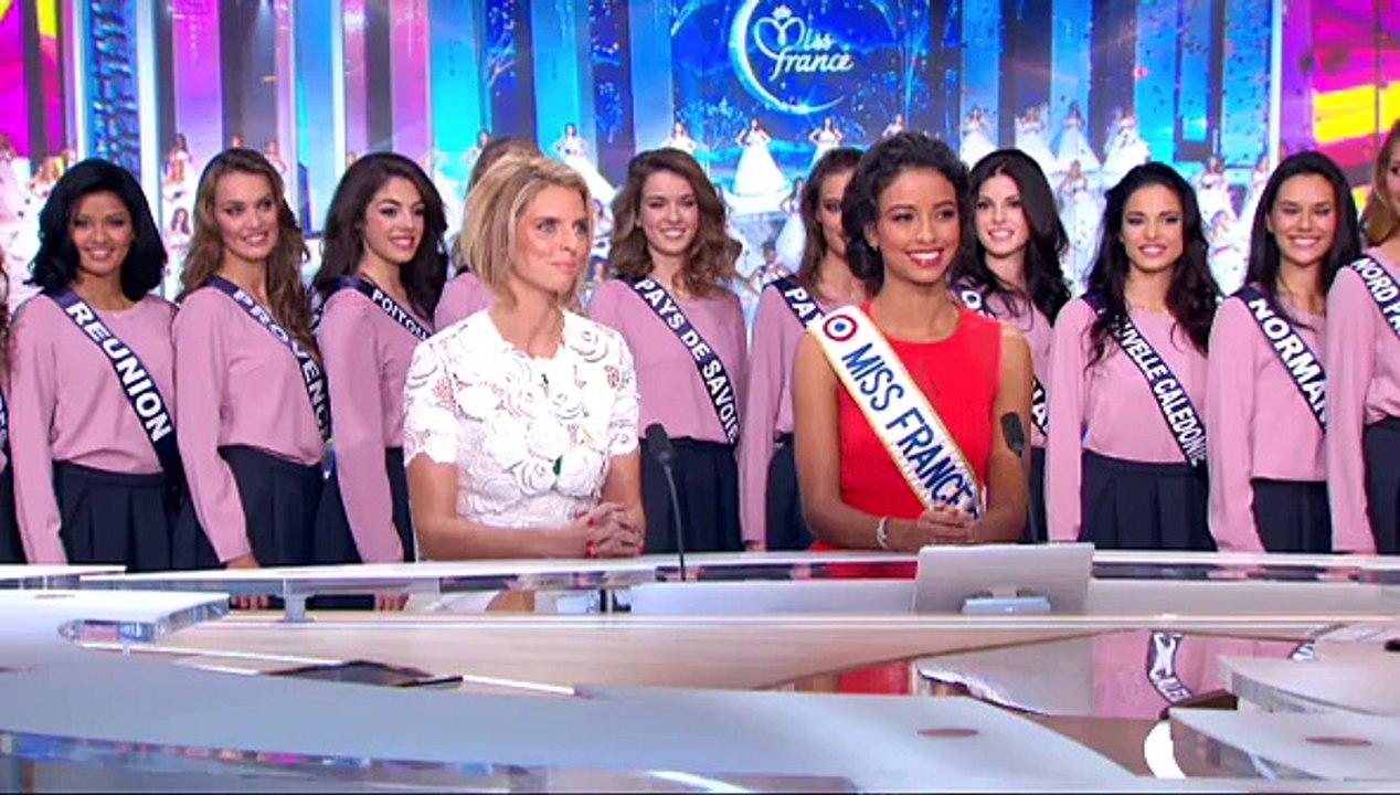 Miss France 2015 : les 33 candidates autour de Jean-Pierre Pernaut au JT de 13 heures