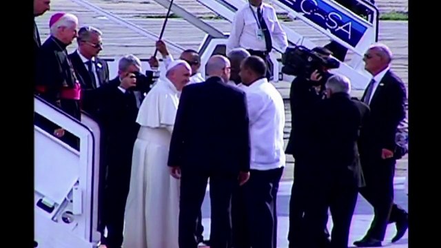 Pope arrives in Santiago de Cuba