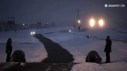 Des milliers de bougies allumées à Auschwitz-Birkenau