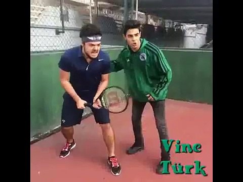 En çok izlenen komik Türk vineları Ocak 2015 ★ SERİ 2 ★ En komik 101 Vine Kolajı