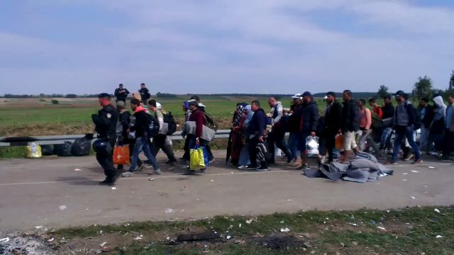 Refugees on Croatian-Serbian border 22.09.2015