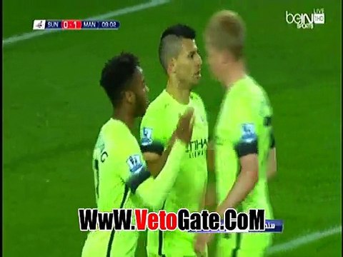 .المان سيتى يتقدم برباعيه امام سندرلاند بالشوط الاول