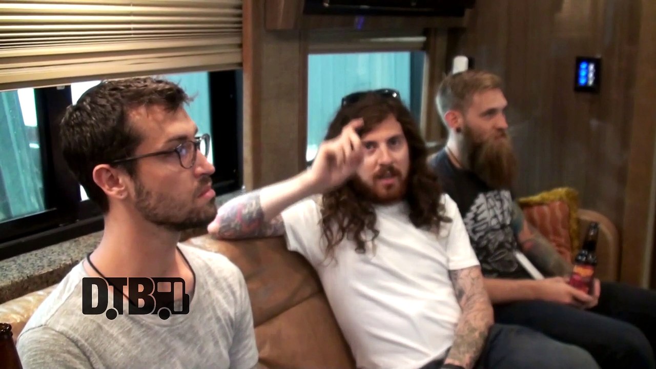 The Devil Wears Prada - TOUR TIPS (Top 5) Ep. 339 [Mayhem Edition 2015]