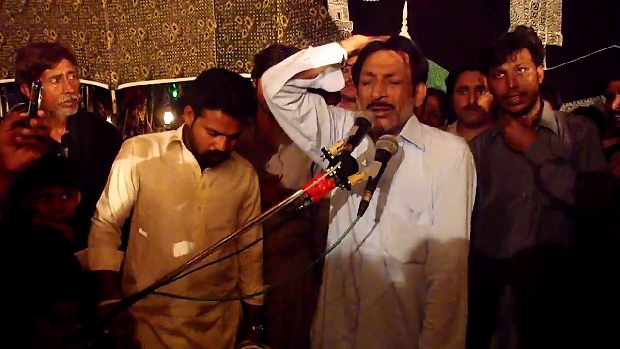 HASSAN SADIQ RECITES NOHA AT ALLAMA NASIR ABBAS`S MAJLIS PART 1 2013 IN MULTAN