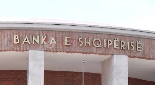 Pas vendimit për kreditimin, Sistemi bankar me një fitim rekord prej 5.8 mld lekësh- Ora News
