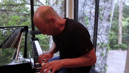 Fallout 4 - Inon Zur joue le thème de Fallout 4