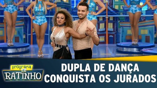 Dupla de dança conquista os jurados