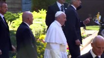 Multidão festeja passagem de papa em Washington