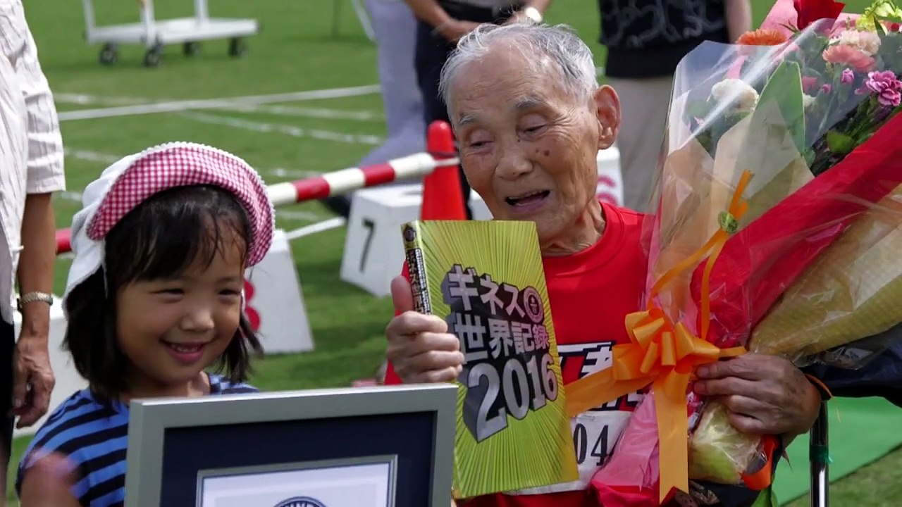 'Golden Bolt': 105-Jähriger stellt neuen Lauf-Weltrekord auf