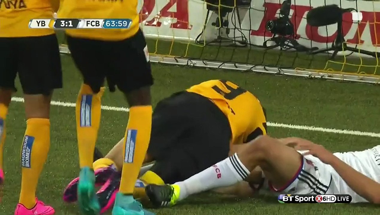 Gerndt squeezes in an incredible back-heel finish