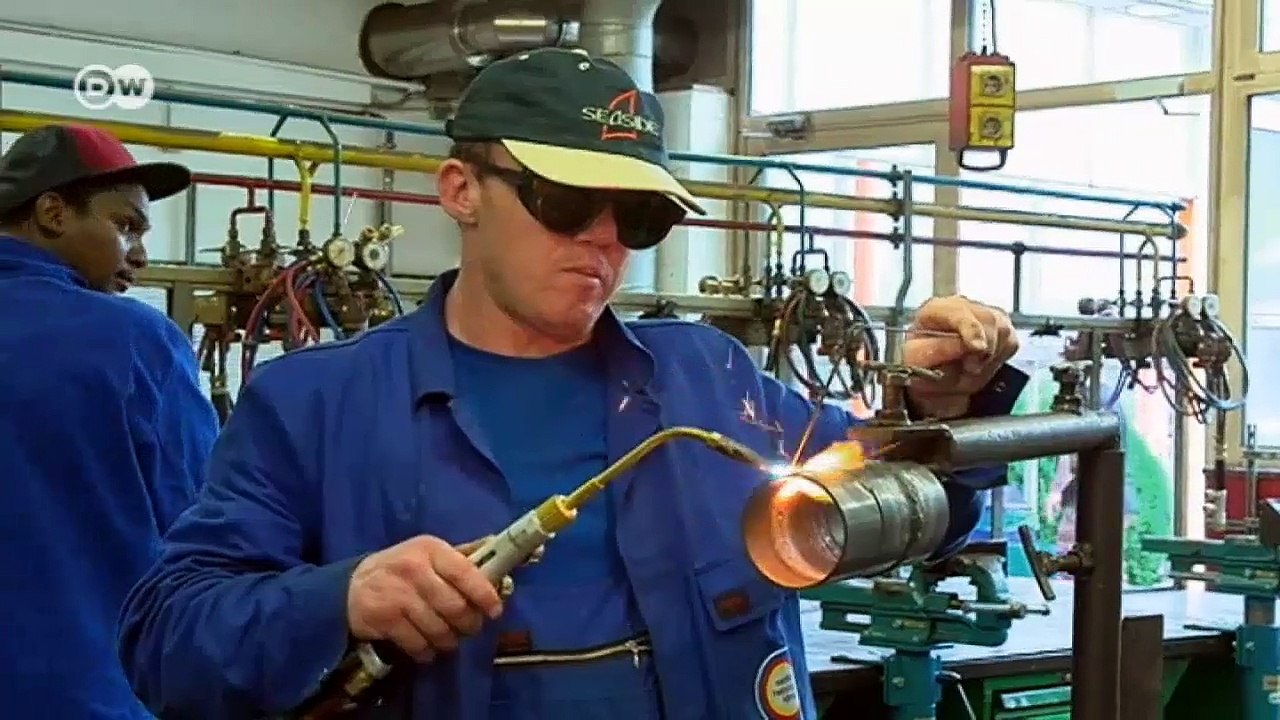 Fachkräftemangel: Flüchtlinge willkommen | Made in Germany