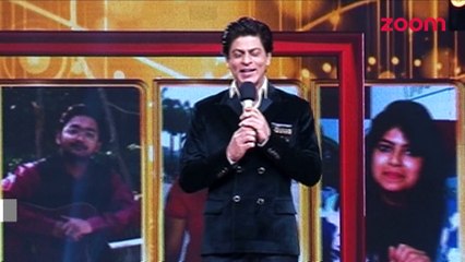 Descargar video: Kapil Sharma chooses Shah Rukh Khan over Salman Khan - EXCLUSIVE