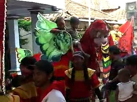 BIARIN KANG @ Seni Burok PUTRA NADA Entertainment Clip DIMAS Video Shooting Gebang Cirebon