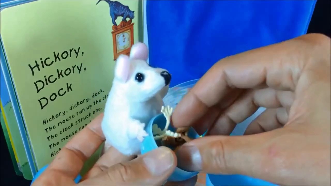 Hickory Dickory Dock Nursery Rhymes Surprise eggs toys Cantiga de roda Tekerleme children's songs