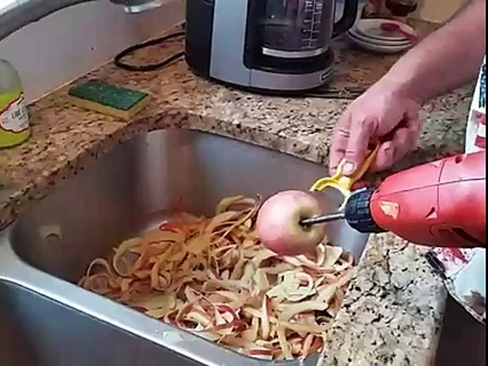 Brand New Apple Cutting machine
