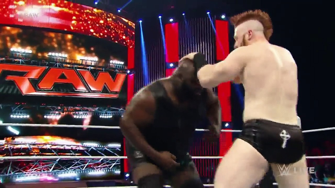Mark Henry Vs. Sheamus- Raw, Sept. 21, 2015