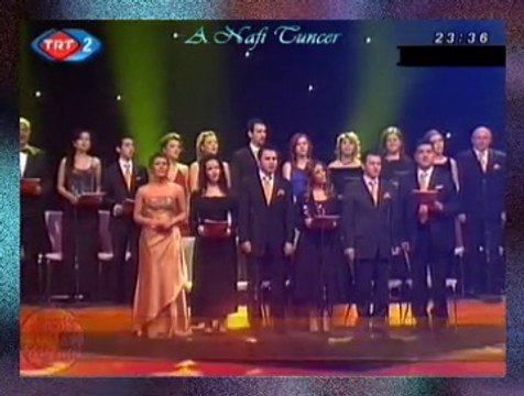 TRT TSM KORO *Sen Sanki Baharın Gülüsün Şen Çiçeğimsin*