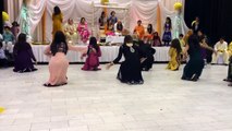 Superb Mehndi Dances Performance Pakistani Wedding - Video