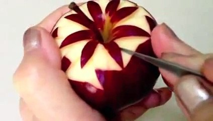 Simple Apple Beautiful Design - Intermediate Lesson 2 By Mutita Art Of Fruit And Vegetable Carving