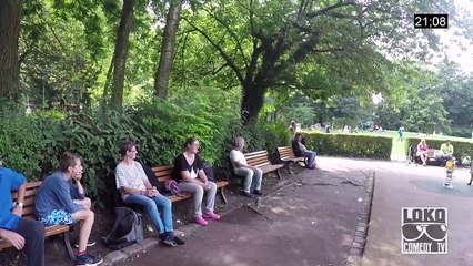 Il kidnappe des enfants en moins de 30 secondes grâce à son petit chien