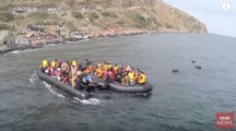 Imágenes aéreas de la llegada de migrantes en botes a Grecia
