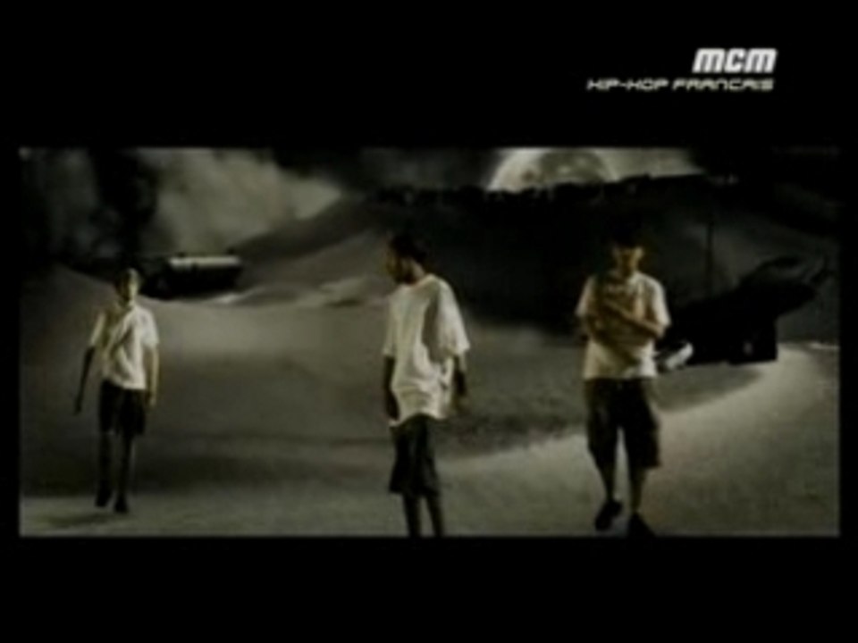 Psy 4 de la rime - Le Monde est stone