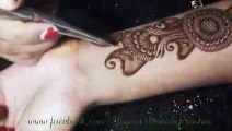1. Henna - Mehndi Design by Elegant Henna